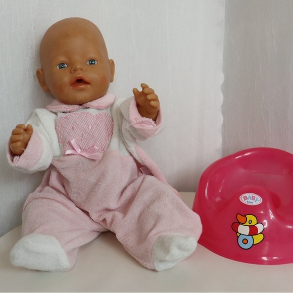VINTAGE 2003 Zapf Creation Baby Born - OFFERS WELCOME - Picture 8 of 10